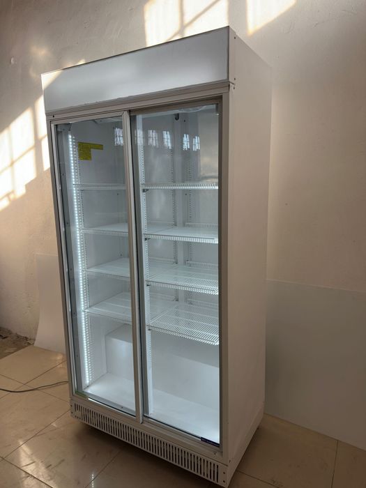 Chlodziarka witryna do napoi i nabialu 120 cm