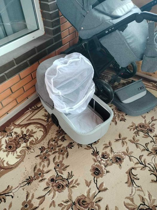 Коляска дитяча ADAMEX перша продаж