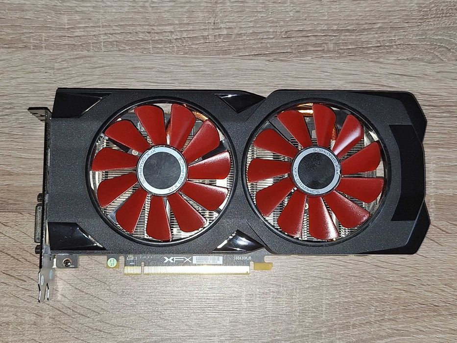Karta graficzna AMD Radeon RX 570