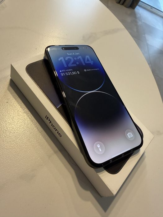 Продам свій ще на гарантії iPhone 16 Pro Max 256gb