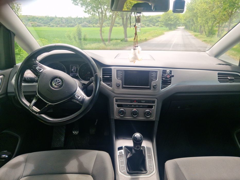 Volkswagen golf sportsvan