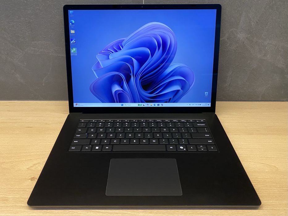 Microsoft Surface Laptop 6 15 Business/Ultra 7 165H/64gb DDR5/1Tb SSD