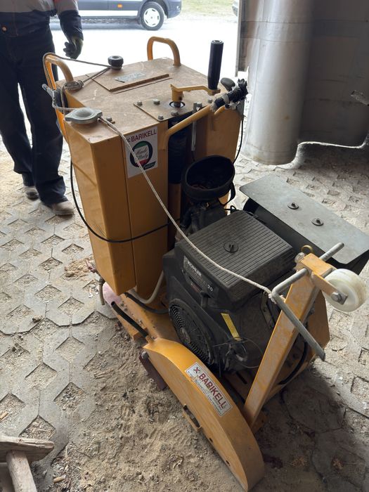 Husqvarna FS 524, prawie nowa, przecinarka Barikell 3470