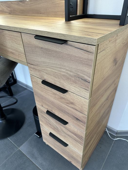 Гримерний стіл 1.4 метра метал полки та опора дуб крафт золото