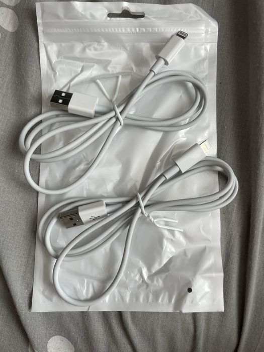 Кабель iPhone Lightning USB (білий / чорний) нові