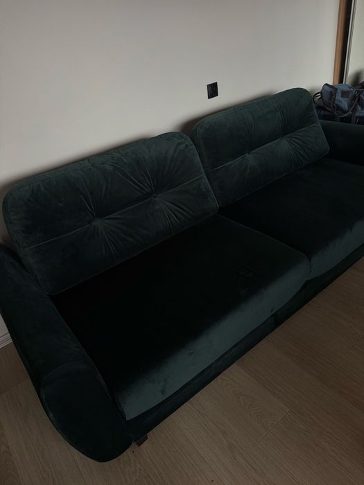 Kanapa rozkładana, zielona aksamitna VIP HAMPTON
