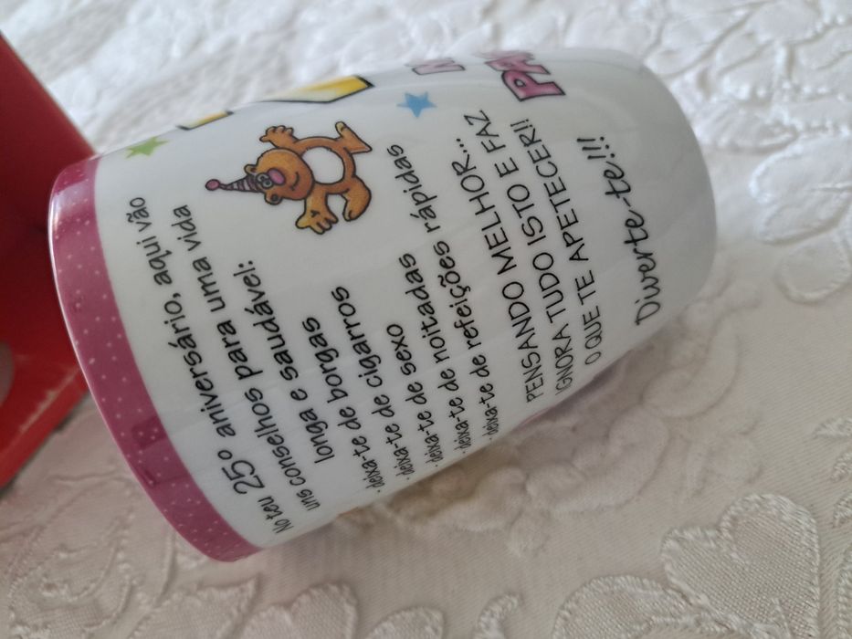 Caneca Parabéns 25 anos