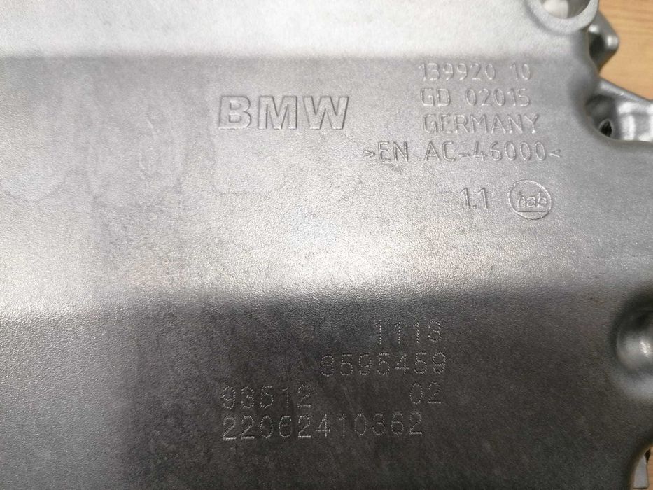BMW F70 F74 U06 U10 U11 Miska olejowa B47 NOWA oryginał MINI U25