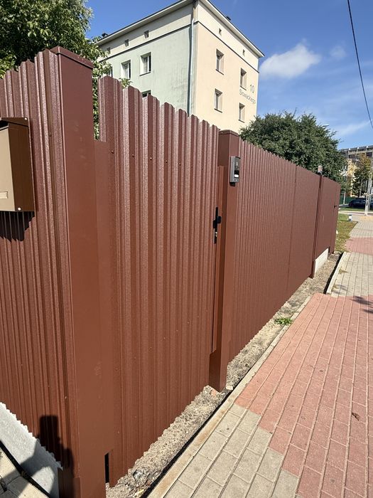 Ogrodzenia. Konekt Joniec Hanbud