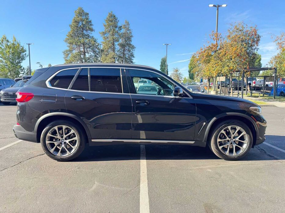 BMW X5 xDrive40i      2019