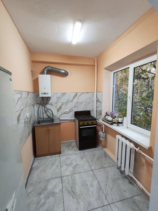 Продам 2х кімнатну квартиру в центрі міста "Амстор ,Україна"