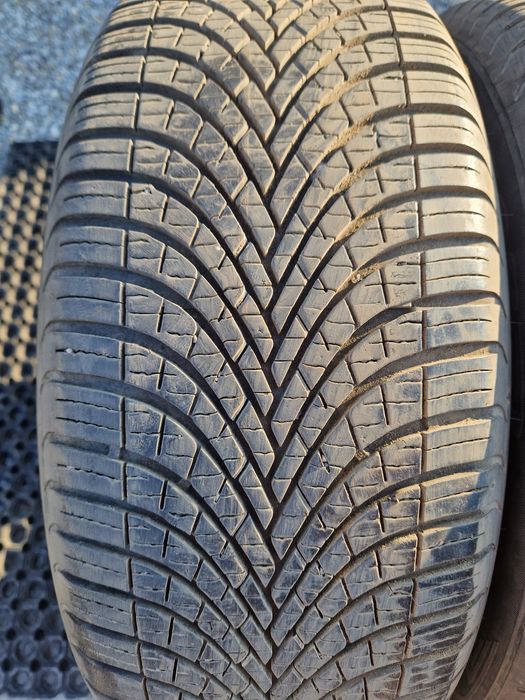 Opony wielosezonowe Dębica Navigator3  205/55r16 (94V) XL
