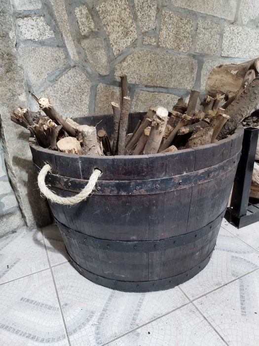 Pipa de lenha restaurada