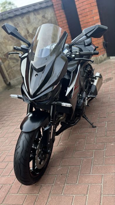 Kawasaki Z1000 пробіг 15728 км