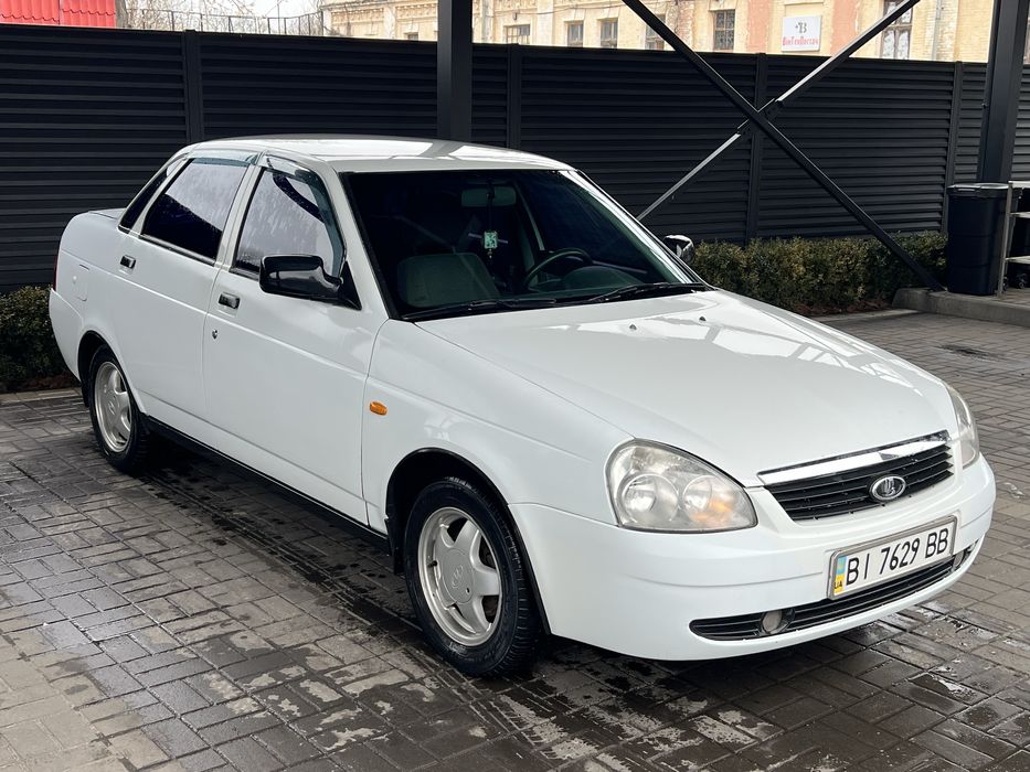 LADA priora Лада Пріора
