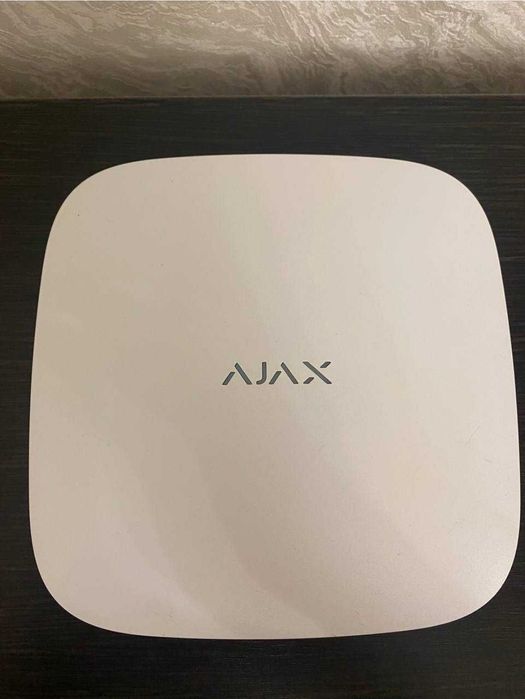 Централь охранная Ajax Hub White 2G