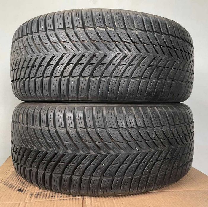 Практично нові всесезонні шини Nokian 235/45 R18 (8мм)