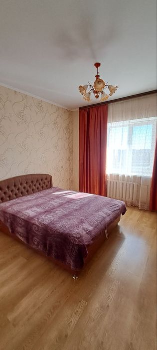 Центр.2-кімнатна квартира  напроти "Листопада