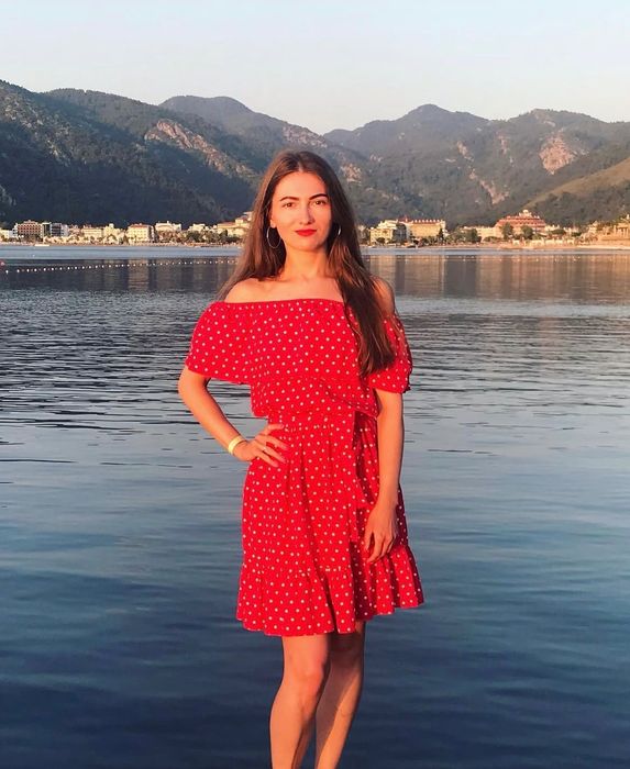 Сукня червона в горох, розмір xs-s