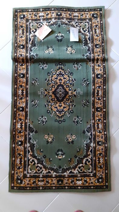 Tapete comprido para sala ou quarto