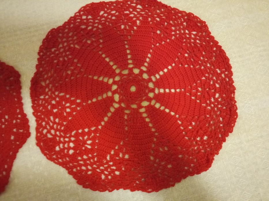 6 serwetek szydełkowych