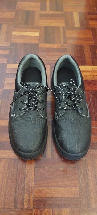 Calçado para fábrica