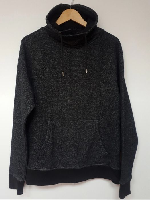 Sweat de Homem Gola Alta traçada