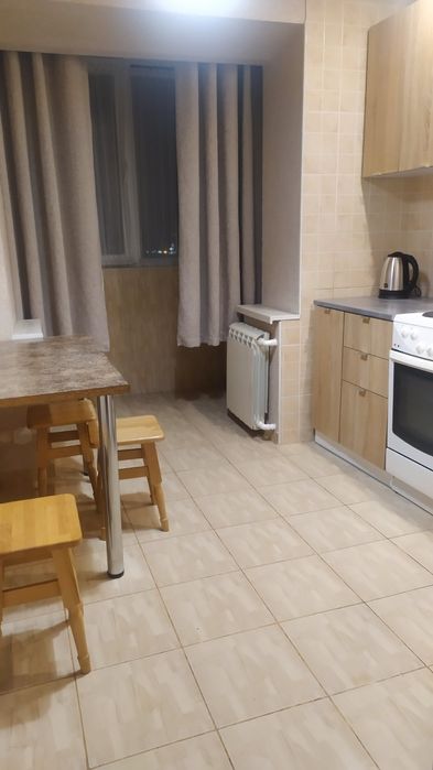 Оренда 1кім. квартири по вул.Стройська 13000грн