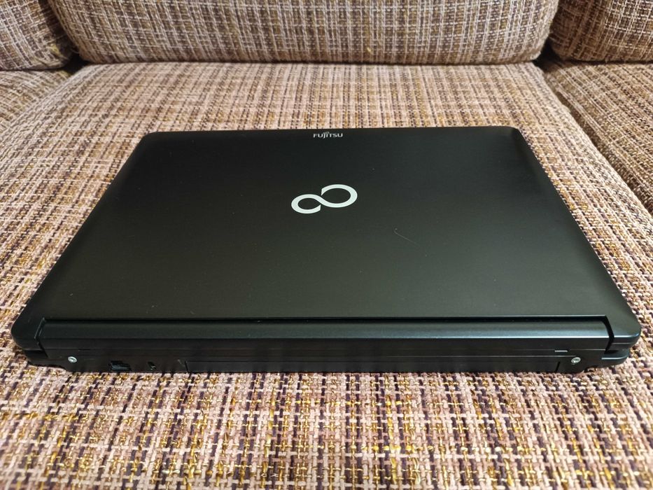 Ноутбук Fujitsu Lifebook S710 / 14"/ Core i5-480M/ 4 GB DDR3/ 320 GB