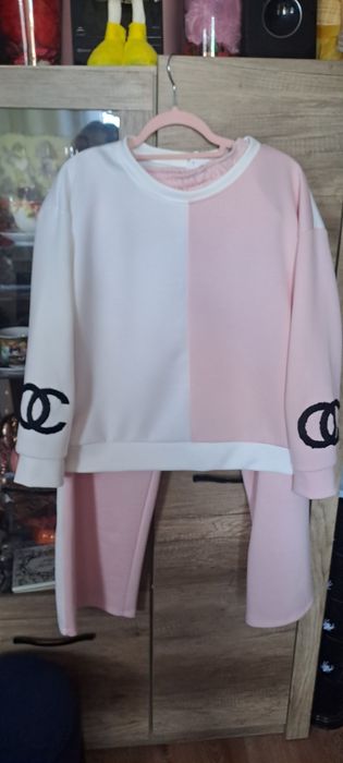 Dres damski uniwersalny nowy z metką Made in italy