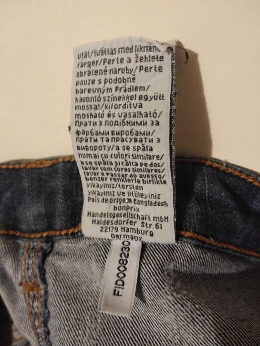Spodnie jeansowe elastyczne jasnoniebieskie rozmiar 46/48