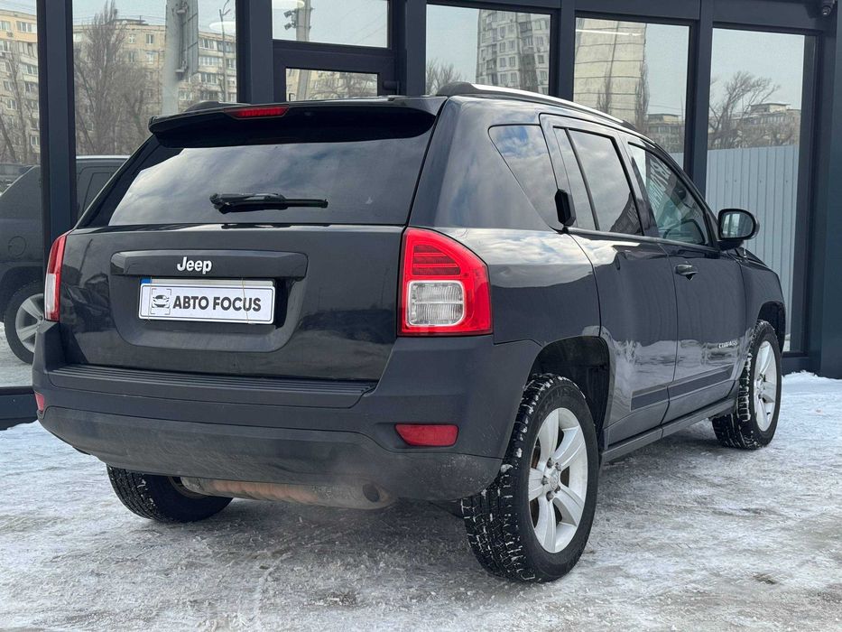 Jeep Compass 2011 2.0 газ/бенз АКПП