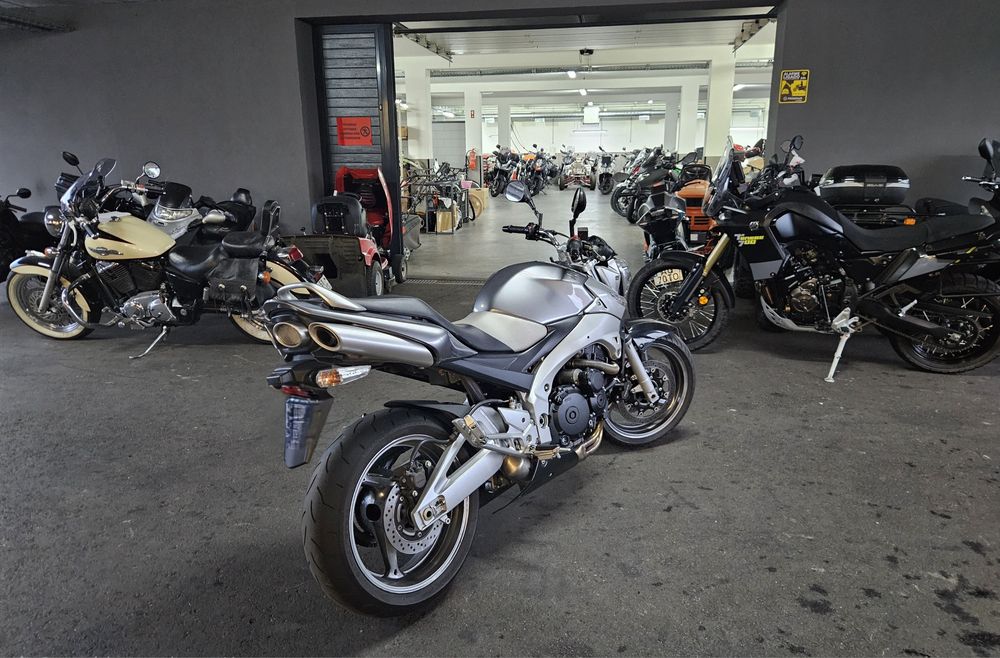 Suzuki GSR 600 (original)