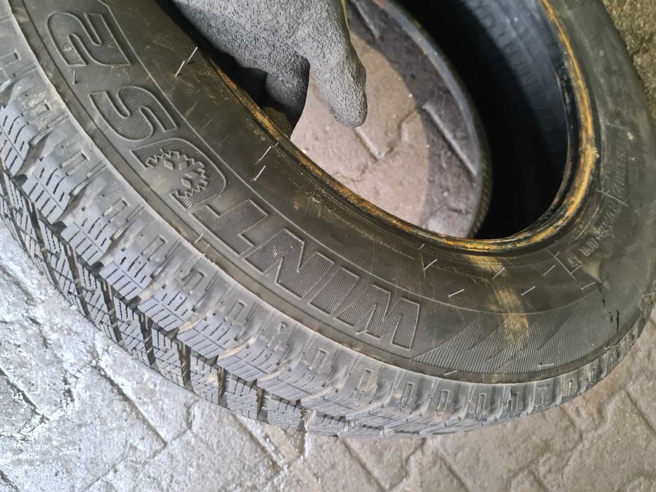 2x opona Lassa Wintus 2 195/65 R 16 C