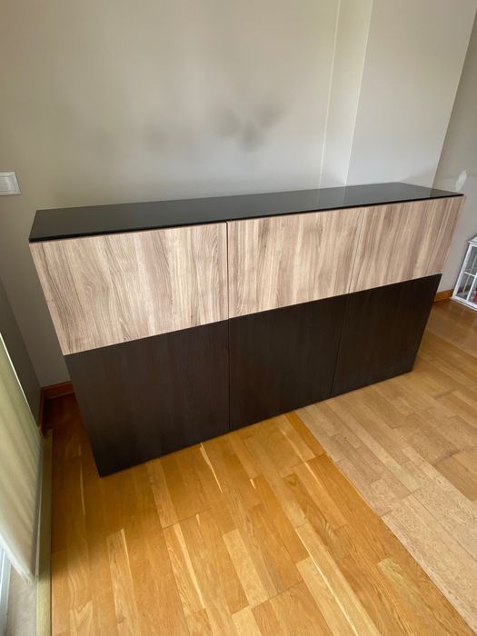 Aparador/ mesa de jantar/ cadeiras