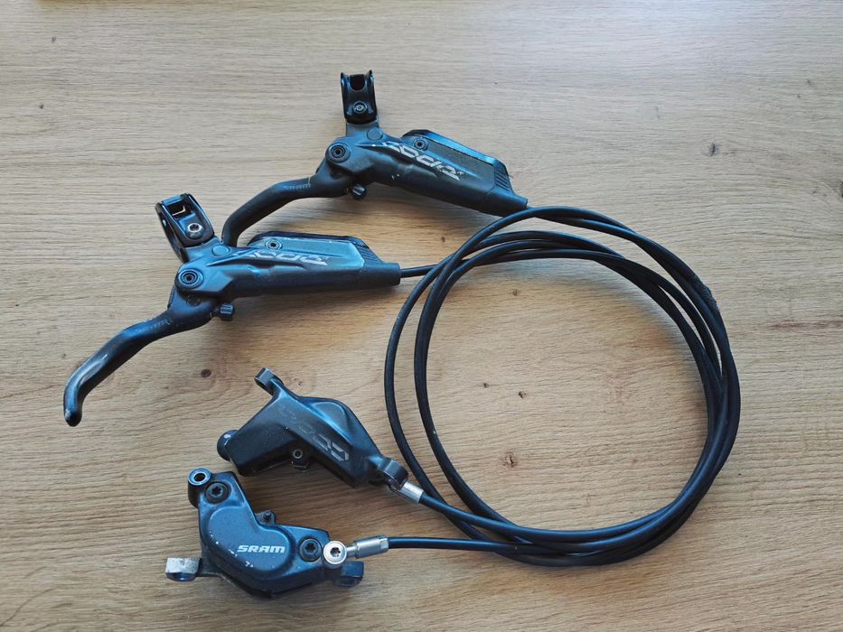 SRAM Core R - гальма дискові, гідравлічні 4-поршневі (комплект).