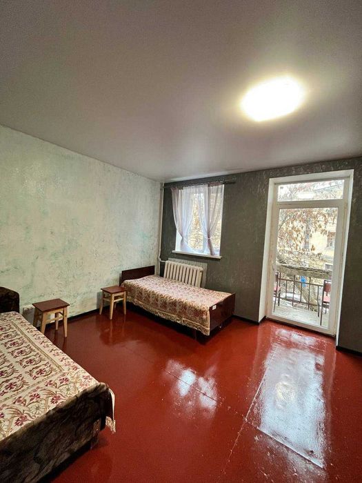 Кімната на Подолі