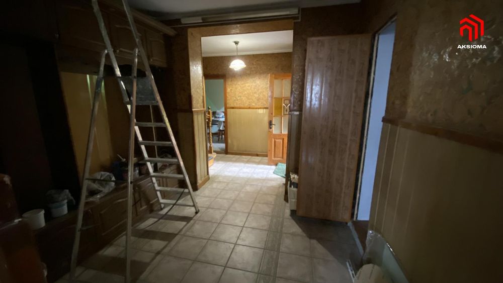 Оренда будинку 235м з приватизованою ділянкою