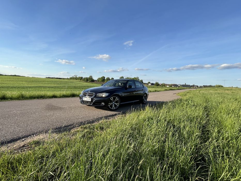 Bmw e90 320i (170 km) Shadow Line