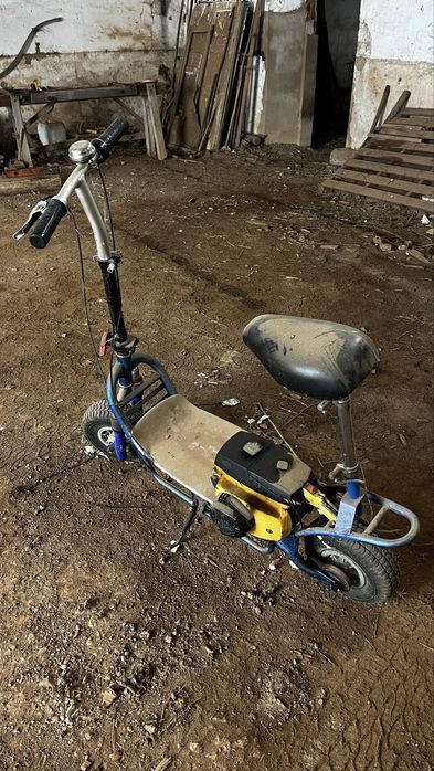 Vendo Trotineta a Gasolina