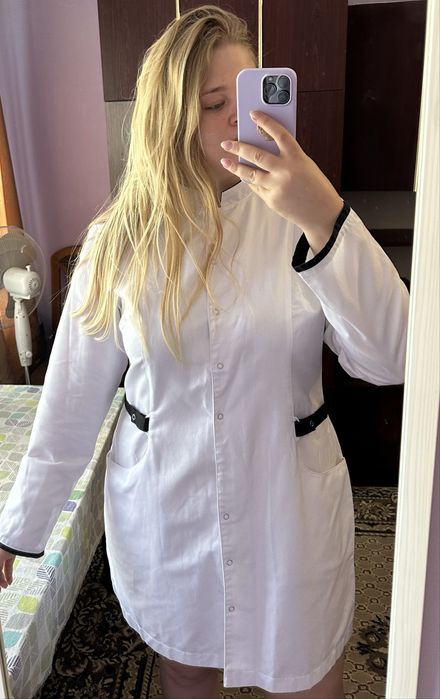 Білий халат, медичний халат в хорошому стані