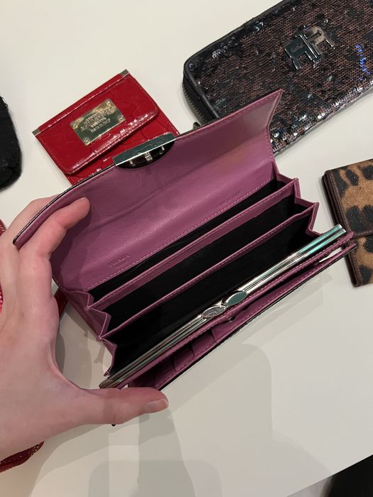 Кошельки ретро Prada, Dolce & Gabanna, Versace