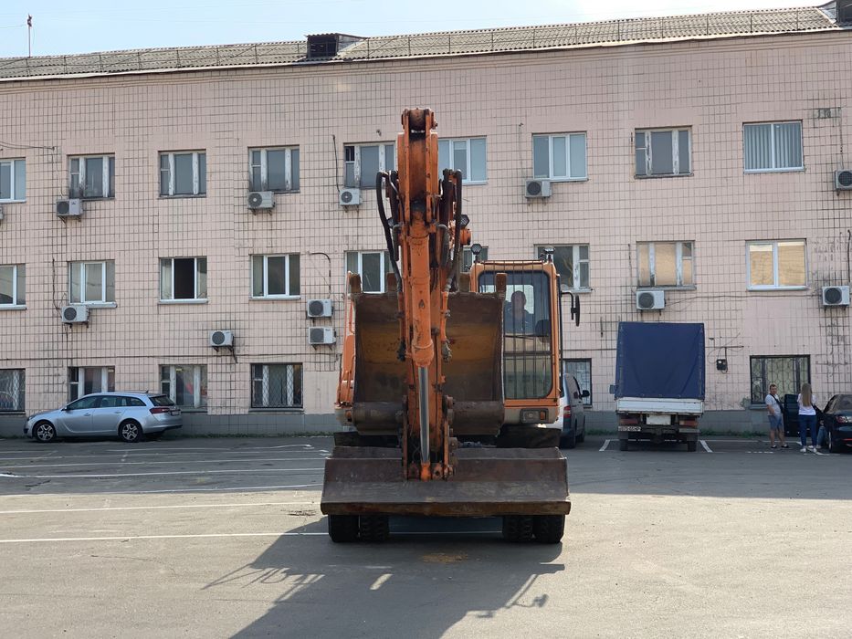 Колісний екскаватор DOOSAN SOLAR 210W-V Колесный экскаватор 20 тонн