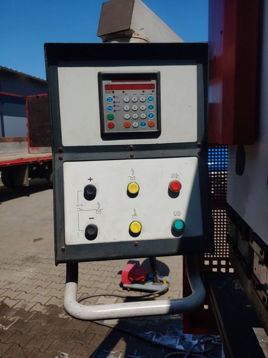 Prasa krawedziowa baykal haco amada