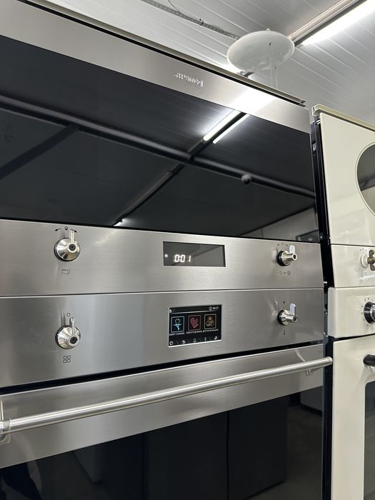 Духова шафа SMEG SF 6303 TPX вбудована мікрохвильова піч SMEG MP 322 X