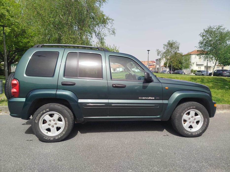 Jeep Cherokee Limited KJ 2.5 Diesel