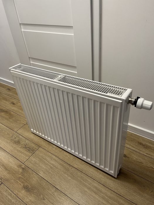 Grzenik kaloryfer płytowy