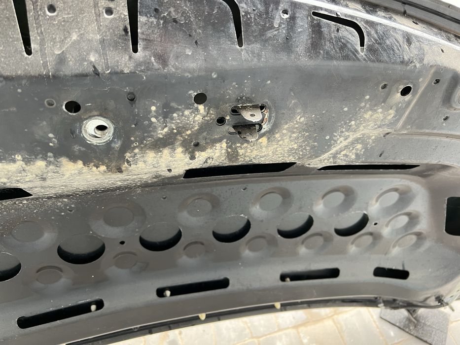 Opel meriva B капот.