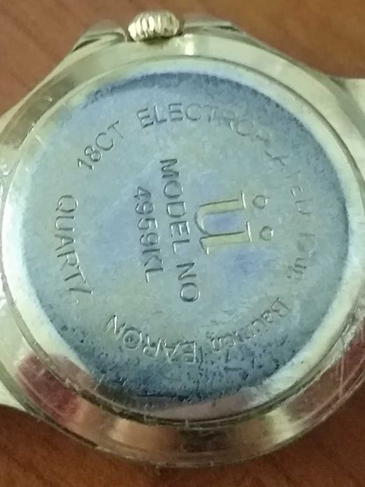 Złoty zegarek krug baumen 18 karatów damski