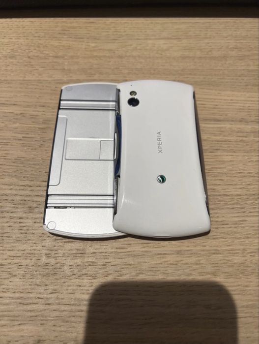 Sony Xperia Play R800i